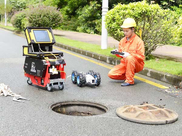 东英镇管道机器人检测