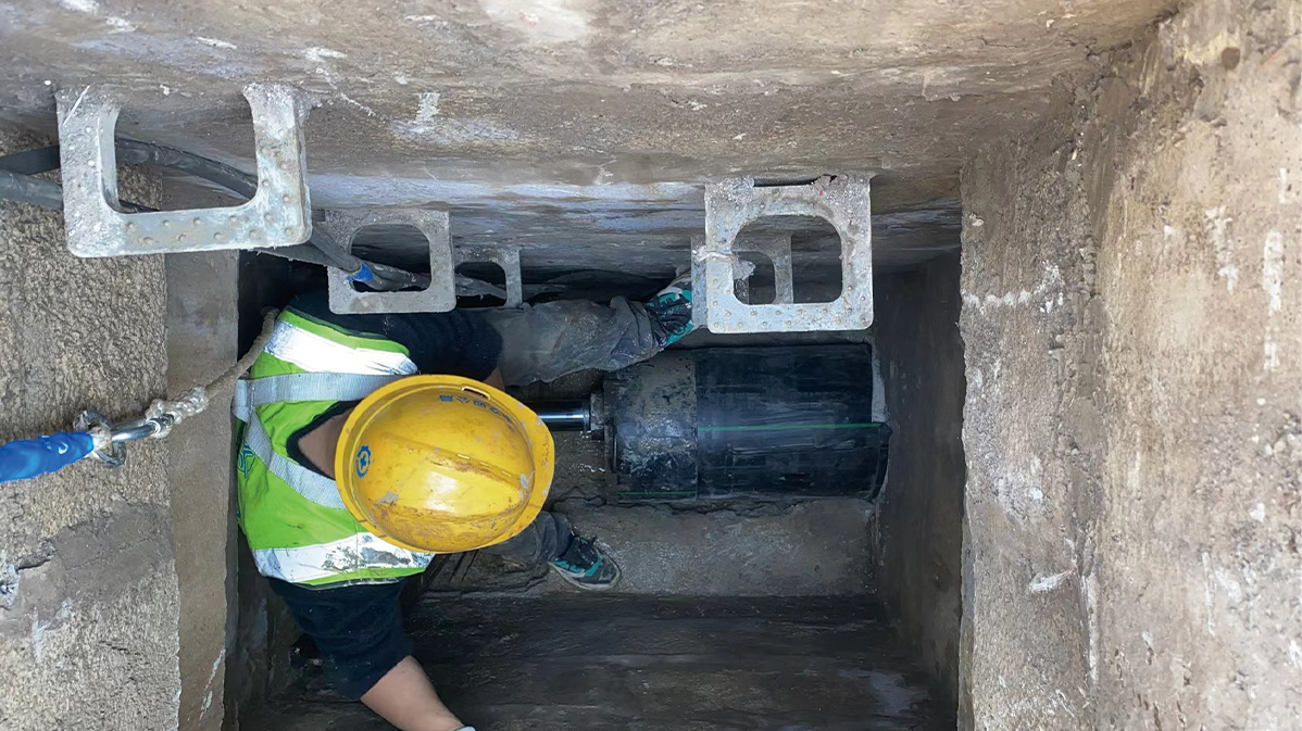 东英镇HDPE短管内衬法